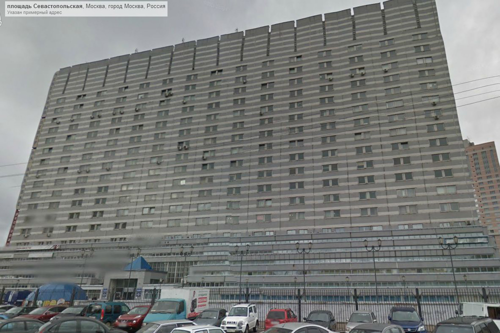 Вход в офис ООО "Брафи" через центральный вход Гостиничного комплекса Берлин, расположен прямо напротив выхода из метро "Каховская". Офис № 1503 (15 этаж)
